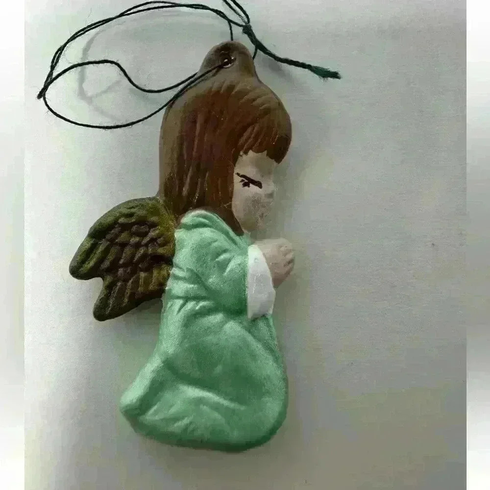 Miniature Ceramic Soldier (1) And 2 Angel Ornaments - Picture 3 of 8